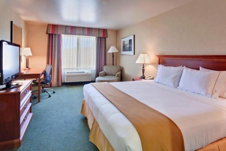 Holiday Inn Express Tehachapi By Ihg Dış mekan fotoğraf